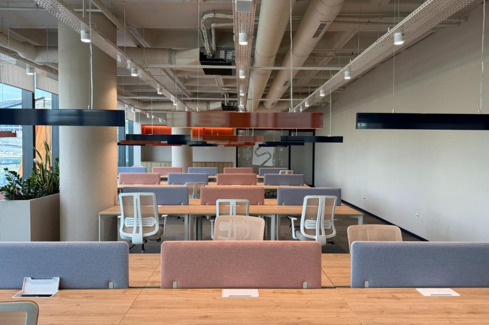 Vadistanbul'da 791m² Eşyalı, Teraslı Kiralık Ofis