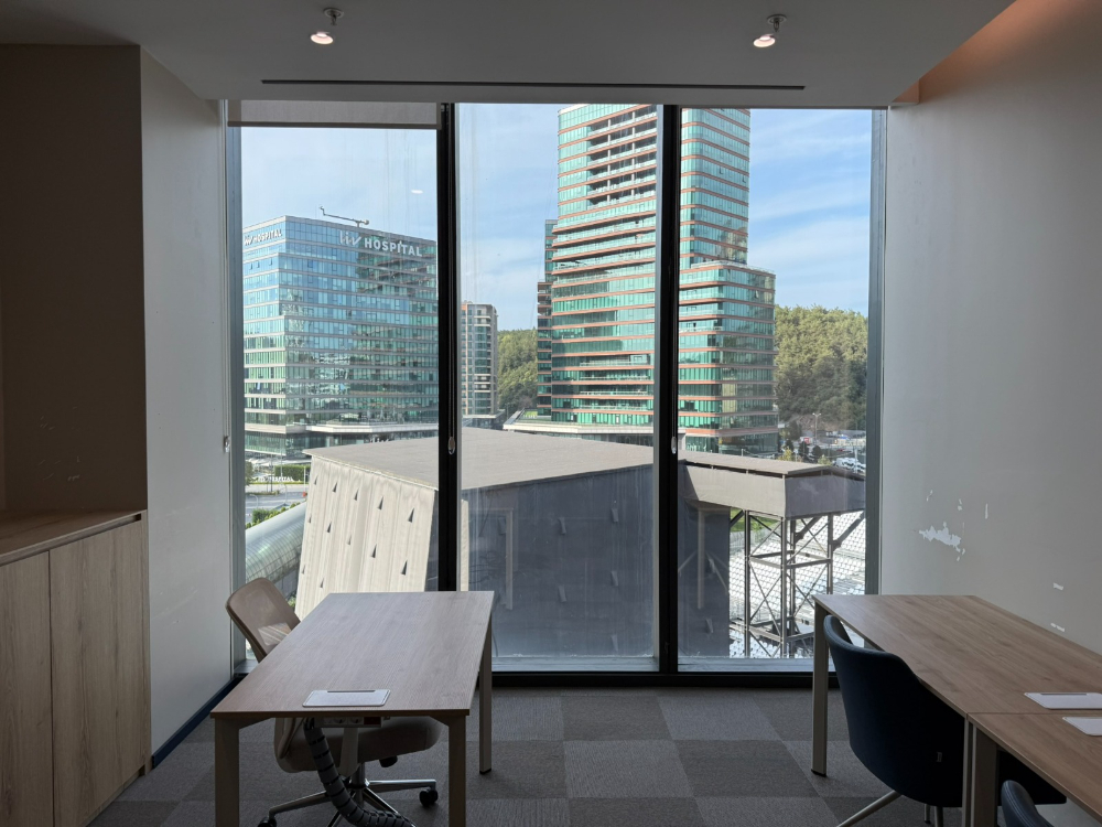 Vadistanbul'da 791m² Eşyalı, Teraslı Kiralık Ofis