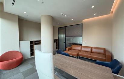 Vadistanbul'da 791m² Eşyalı, Teraslı Kiralık Ofis