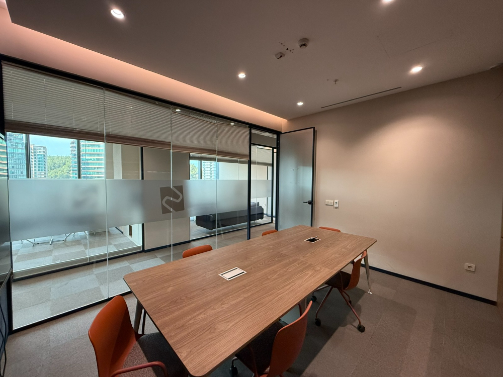 Vadistanbul'da 791m² Eşyalı, Teraslı Kiralık Ofis