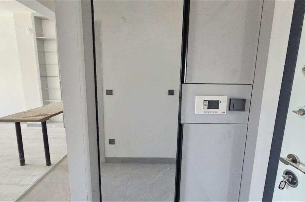 Çiğli/Balatçık Üniversite ve Hastaneye Yakın Kiralık 1+1 Daire