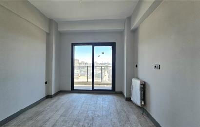 Çiğli/Balatçık Üniversite ve Hastaneye Yakın Kiralık 1+1 Daire