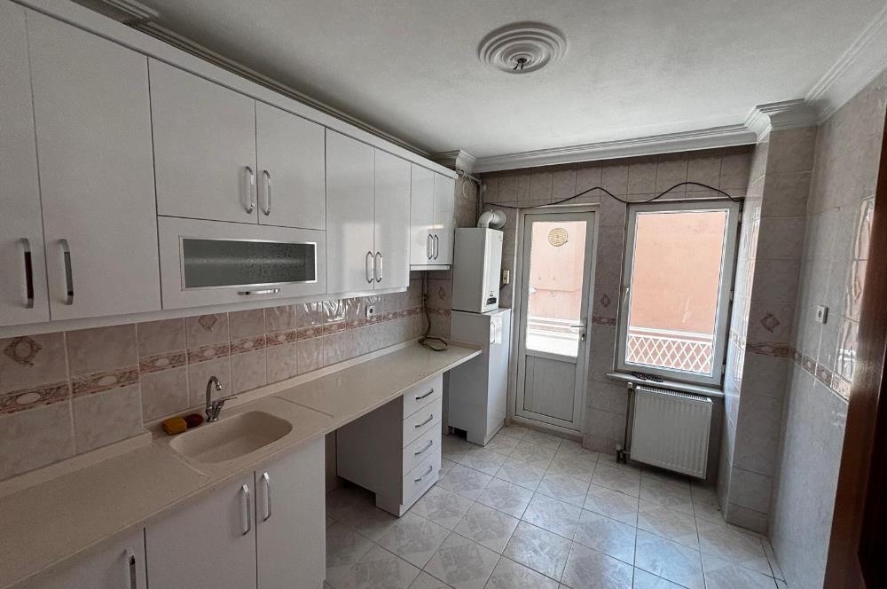 C21 BAL'dan DEVLET HASTANESİ YAKINI ARA KAT KİRALIK 2+1 DAİRE