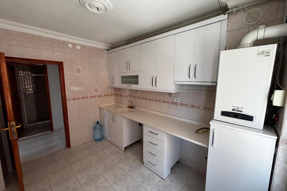 C21 BAL'dan DEVLET HASTANESİ YAKINI ARA KAT KİRALIK 2+1 DAİRE