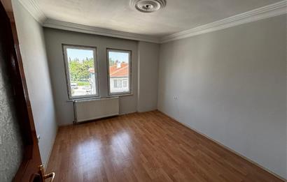 C21 BAL'dan DEVLET HASTANESİ YAKINI ARA KAT KİRALIK 2+1 DAİRE