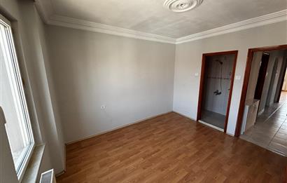 C21 BAL'dan DEVLET HASTANESİ YAKINI ARA KAT KİRALIK 2+1 DAİRE