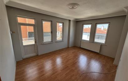 C21 BAL'dan DEVLET HASTANESİ YAKINI ARA KAT KİRALIK 2+1 DAİRE