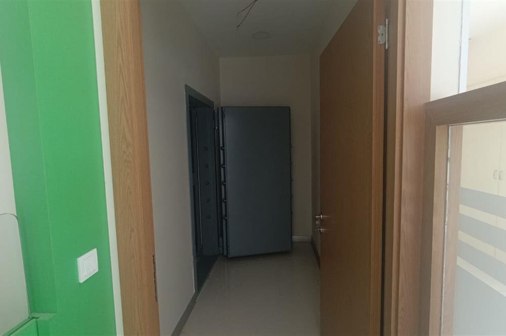 C21 LOFT'tan BOZKURT'UN EN DEĞERLİ LOKASYON 600 M2 DÜKKAN