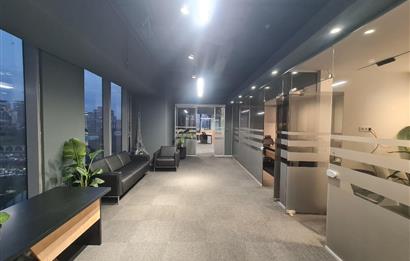 Skyland Kiralık Mobilyalı Teraslı Ofis 465m2 Vadistanbul Seba