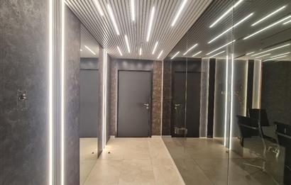 Skyland Kiralık Mobilyalı Teraslı Ofis 465m2 Vadistanbul Seba