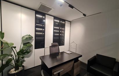 Skyland Kiralık Mobilyalı Teraslı Ofis 465m2 Vadistanbul Seba