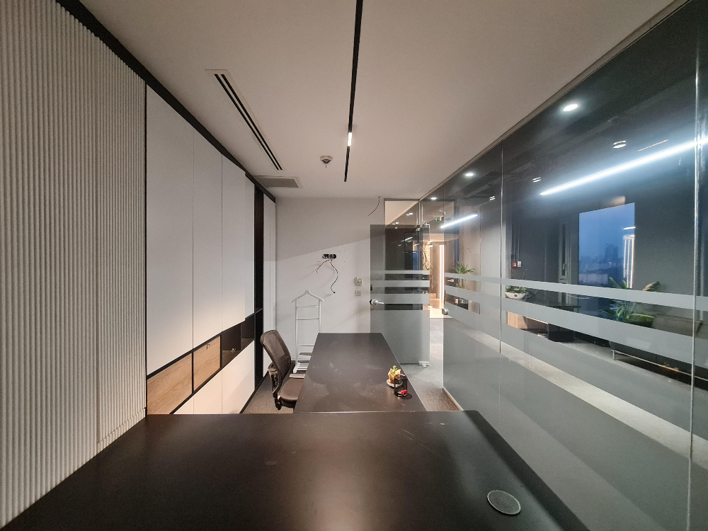 Skyland Kiralık Mobilyalı Teraslı Ofis 465m2 Vadistanbul Seba