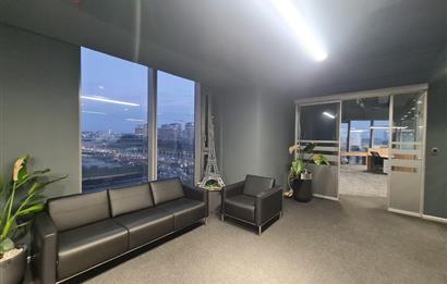 Skyland Kiralık Mobilyalı Teraslı Ofis 465m2 Vadistanbul Seba