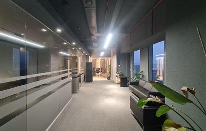 Skyland Kiralık Mobilyalı Teraslı Ofis 465m2 Vadistanbul Seba