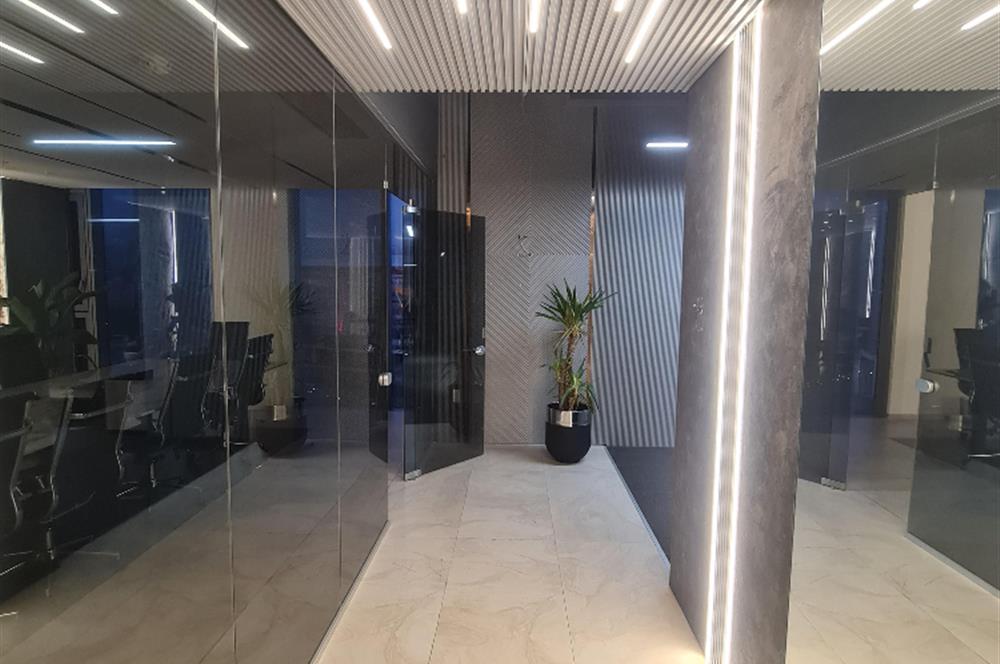Skyland Kiralık Mobilyalı Teraslı Ofis 465m2 Vadistanbul Seba
