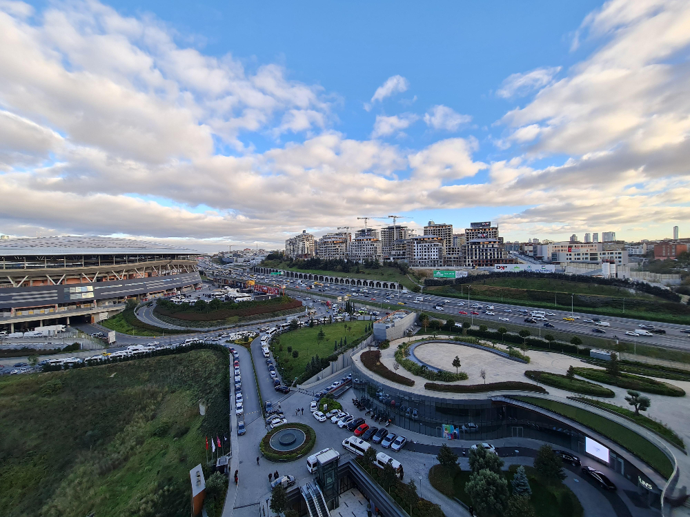 Skyland Kiralık Mobilyalı Teraslı Ofis 465m2 Vadistanbul Seba