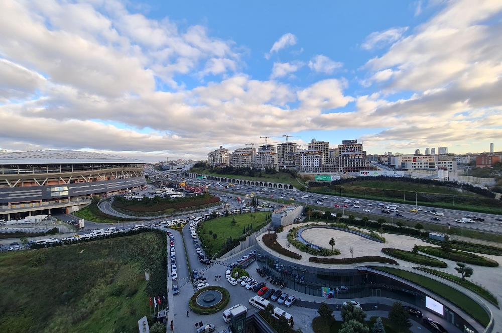 Skyland Kiralık Mobilyalı Teraslı Ofis 465m2 Vadistanbul Seba