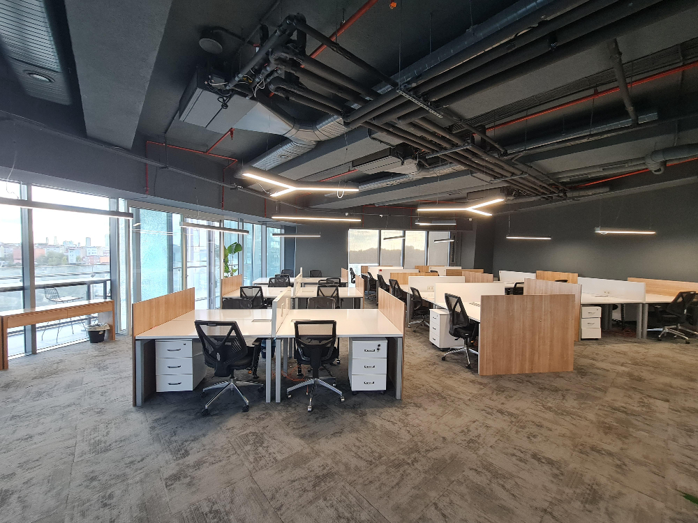Skyland Kiralık Mobilyalı Teraslı Ofis 465m2 Vadistanbul Seba