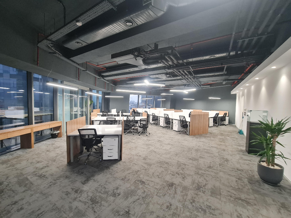 Skyland Kiralık Mobilyalı Teraslı Ofis 465m2 Vadistanbul Seba