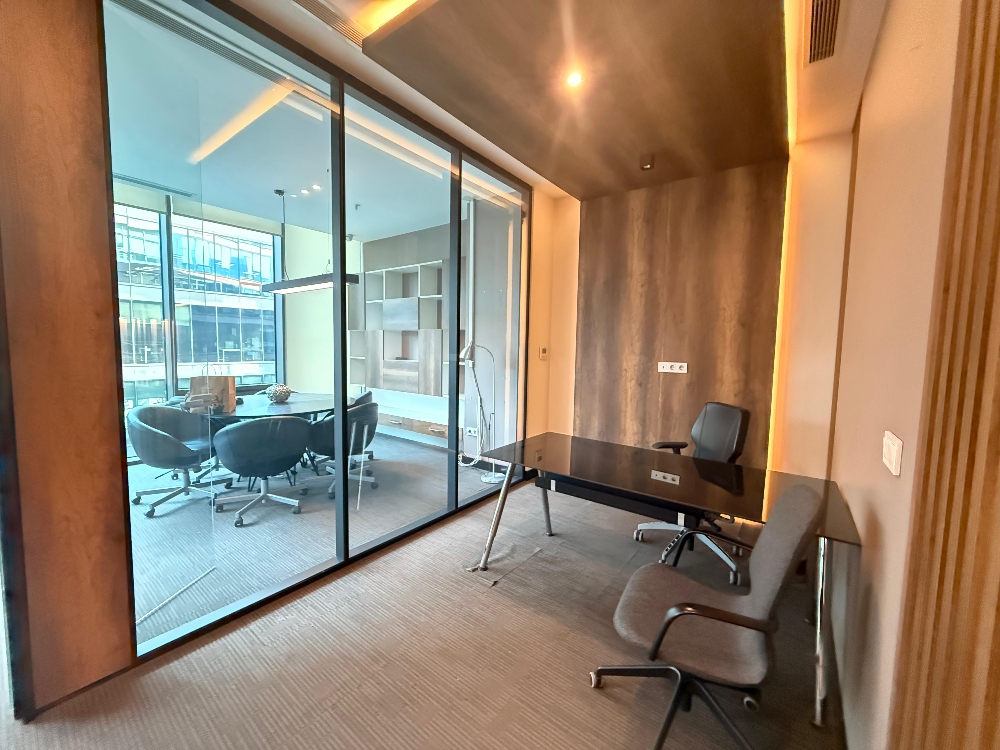 Vadistanbul Kiralık Ofis 110m2 Mimari Tasarım Mobilyalı KDV'li
