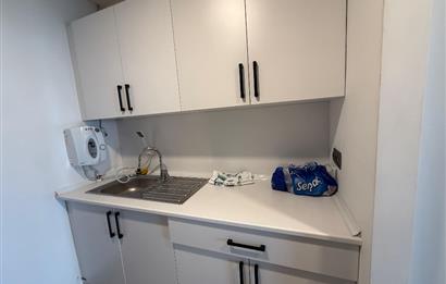 Skyland Satılık Ofis 225m² Boş Taşınmaya Hazır Teraslı