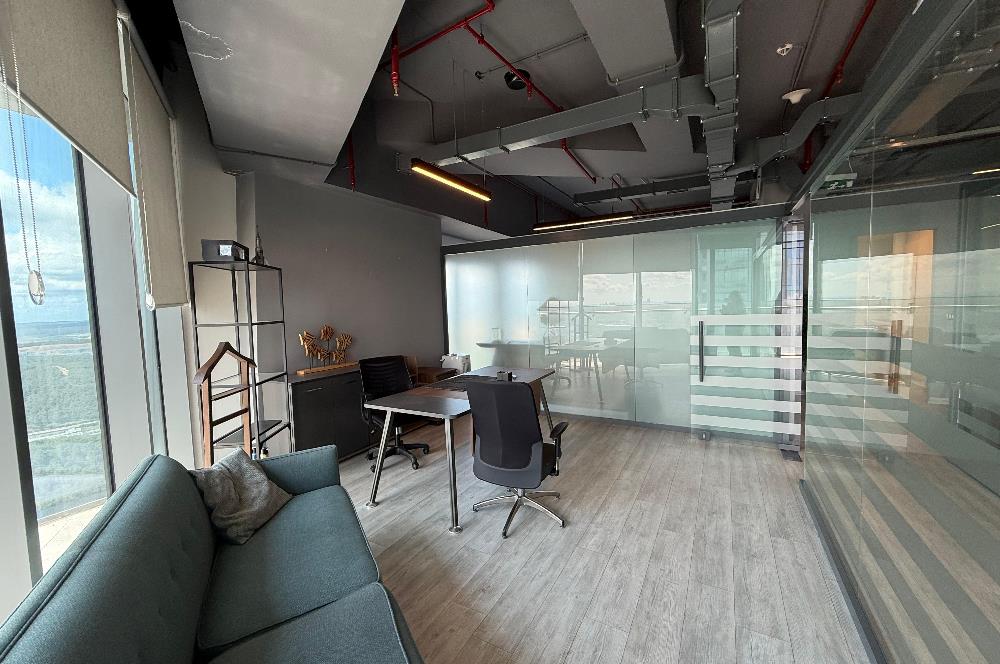 Skyland Satılık Ofis 225m² Boş Taşınmaya Hazır Teraslı