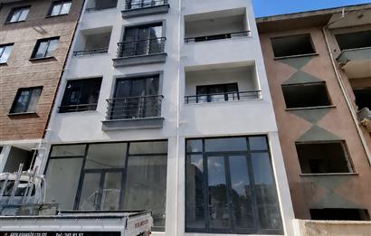 C21 BAL'DAN EGE MH. KÖYLÜ GARAJINDA KİRALIK DÜKKAN