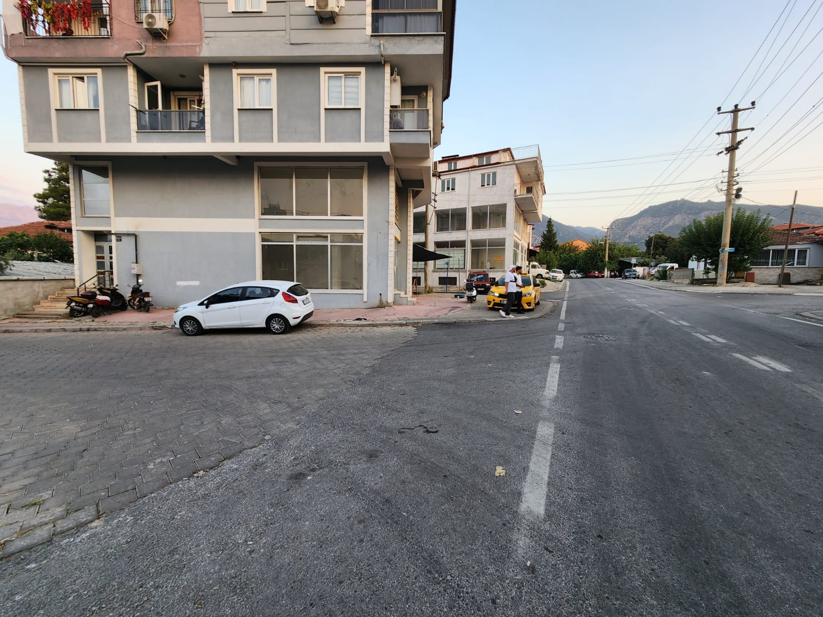 C21 LOFT'TAN KAYIHAN'DA 318M² SATILIK 2 ADET AYRI TAPULU İŞYERİ