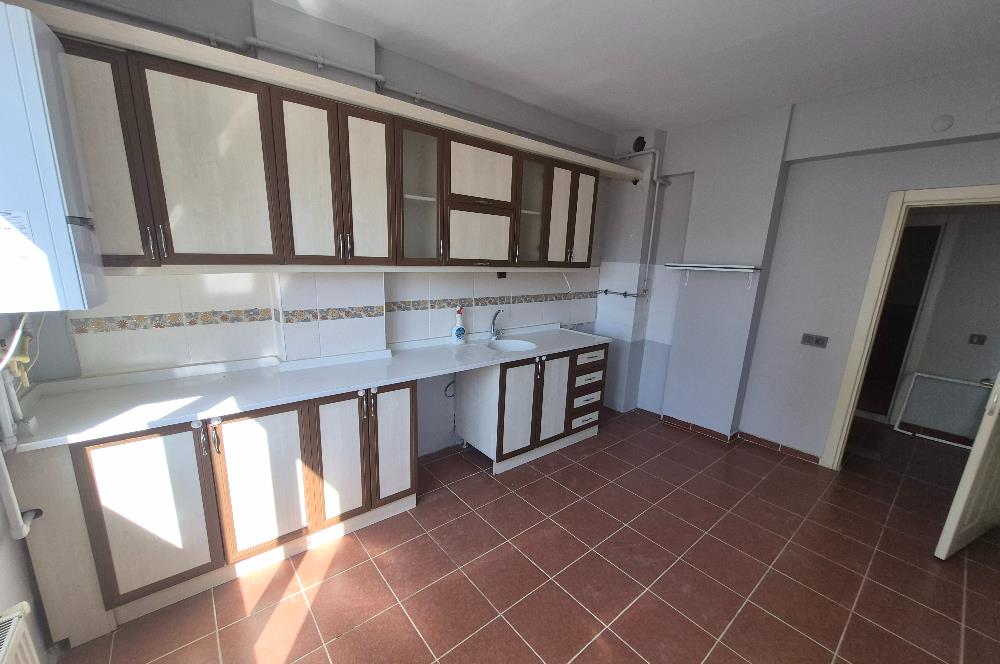 CENTURY 21 VİZYON'DAN BATIKENT MAH.DE KİRALIK 3+1 DAİRE