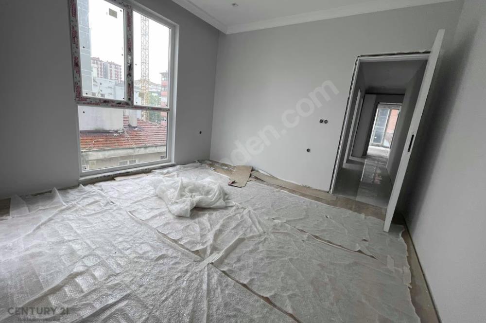 ERENKÖYDE MARMARAYA VE ULAŞIMA ÇOK YAKIN GENİŞ 2+1