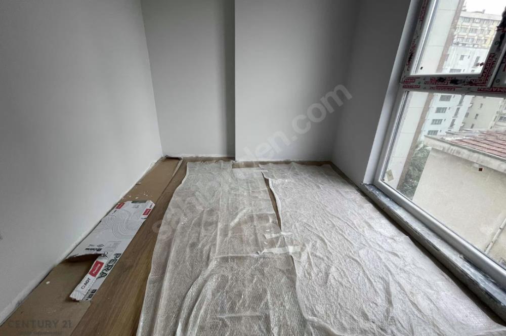 ERENKÖYDE MARMARAYA VE ULAŞIMA ÇOK YAKIN GENİŞ 2+1
