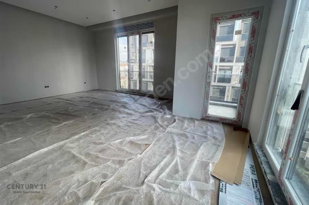 ERENKÖYDE MARMARAYA VE ULAŞIMA ÇOK YAKIN GENİŞ 2+1
