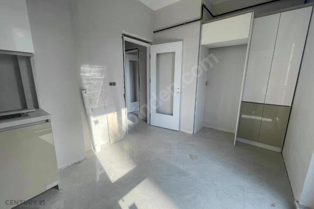 ERENKÖYDE MARMARAYA VE ULAŞIMA ÇOK YAKIN GENİŞ 2+1