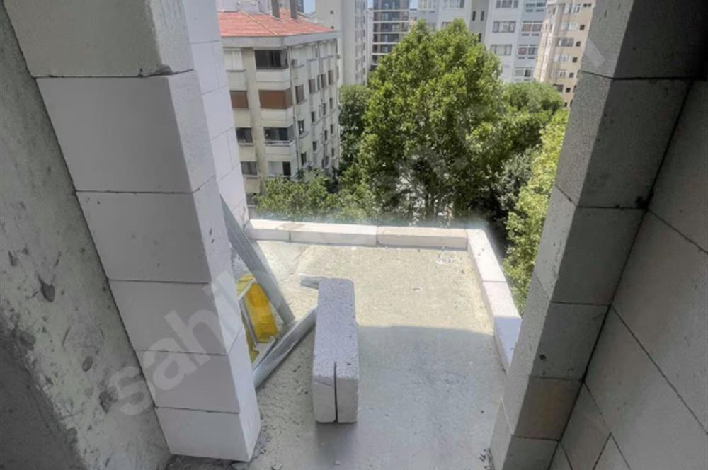 ERENKÖY DE ETHEMEFENDİYE VE MARMARAYA ÇOK YAKIN 2+1