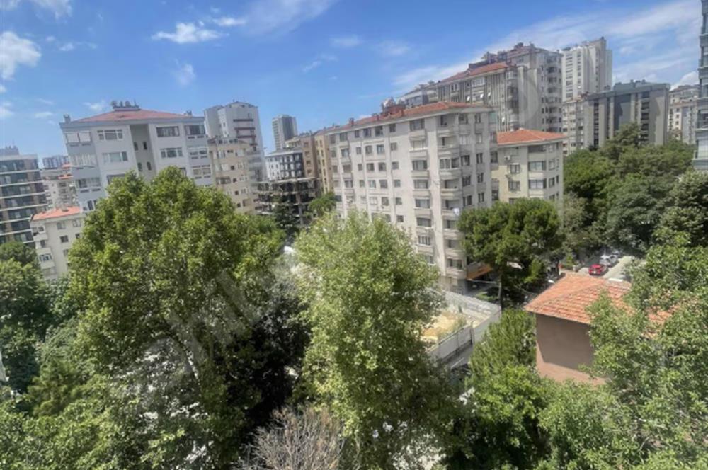 ERENKÖY DE ETHEMEFENDİYE VE MARMARAYA ÇOK YAKIN 2+1