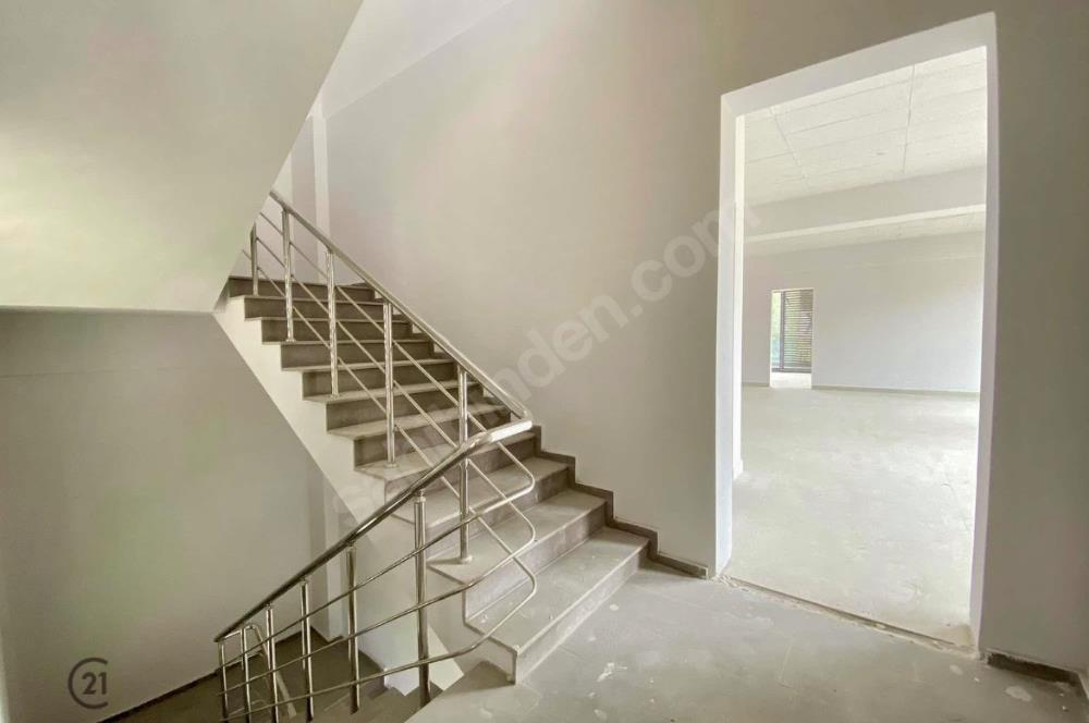 C21 LOFT'TAN ÇAMLIK'TA SIFIR PRESTİJLİ KOMPLE KİRALIK İŞ YERİ