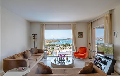Bodrum Bardakçı Deniz Manzaralı ve Özel Havuzlu Kiralık Villa