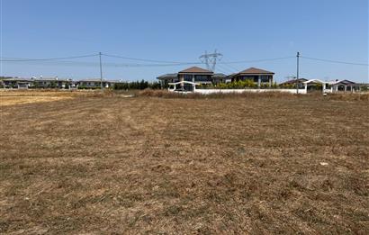 İstanbul Silivri Ortaköy'de, 1609 m² müstakil tapulu, imarlı arsa!