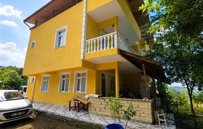 KANDIRA BABAKÖY SARISU’DA SAHİLE 800 MT | DENİZ & ORMAN MANZARALI | 3+1 | DÖRT MEVSİM YAŞAM