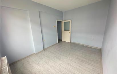 C21 UZMANDAN AYASOFYA DA ORMAN SİTESİ 2+1 SATILIK DAİRE