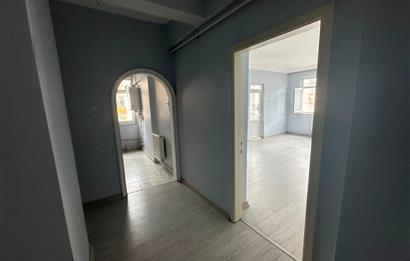 C21 UZMANDAN AYASOFYA DA ORMAN SİTESİ 2+1 SATILIK DAİRE