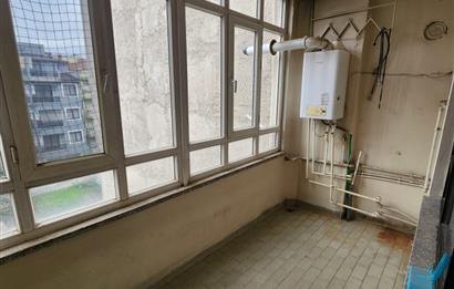 C21 LOFT'TAN EMEK CADDESİ ÜZERİ 2+1 KİRALIK DAİRE