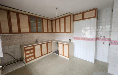 C21 LOFT'TAN EMEK CADDESİ ÜZERİ 2+1 KİRALIK DAİRE