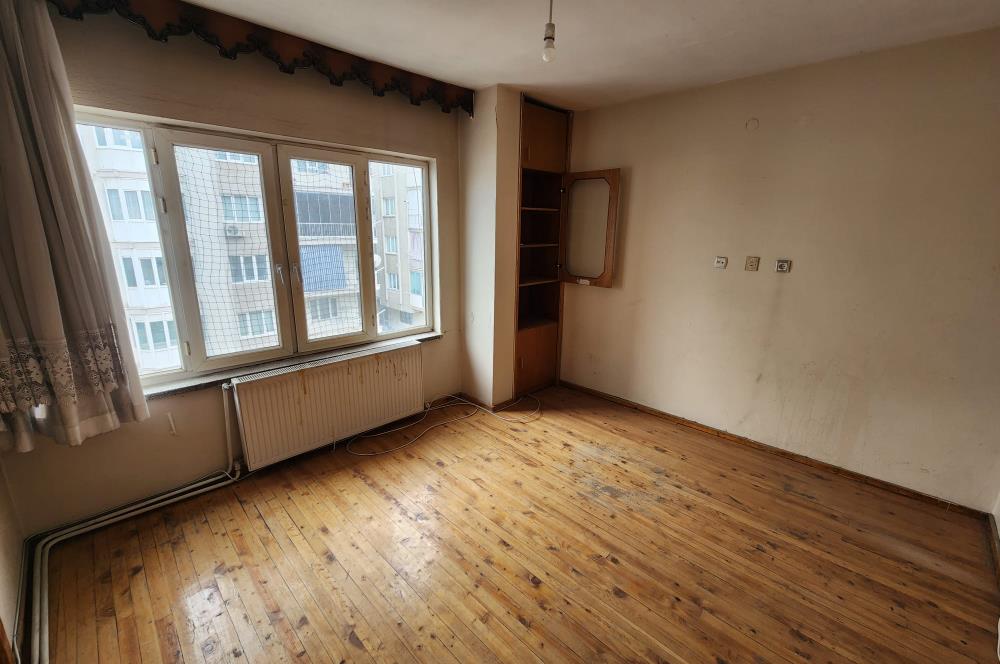 C21 LOFT'TAN EMEK CADDESİ ÜZERİ 2+1 KİRALIK DAİRE