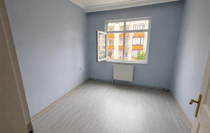 C21 UZMANDAN AYASOFYA DA ORMAN SİTESİ 2+1 SATILIK DAİRE