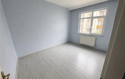 C21 UZMANDAN AYASOFYA DA ORMAN SİTESİ 2+1 SATILIK DAİRE