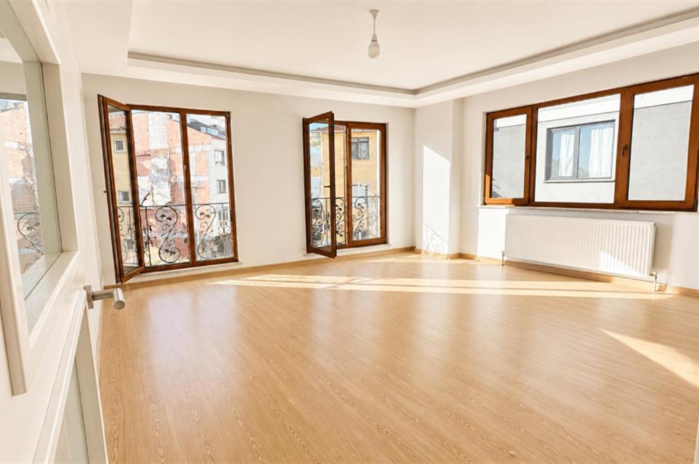 KAĞITHANE ÇAĞLAYANDA KAPTANLAR PARKI YANI 3+1 SATILIK DAİRE