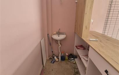 C21 BAL'DAN OKUL CADDESİNDE KİRALIK İŞYERİ