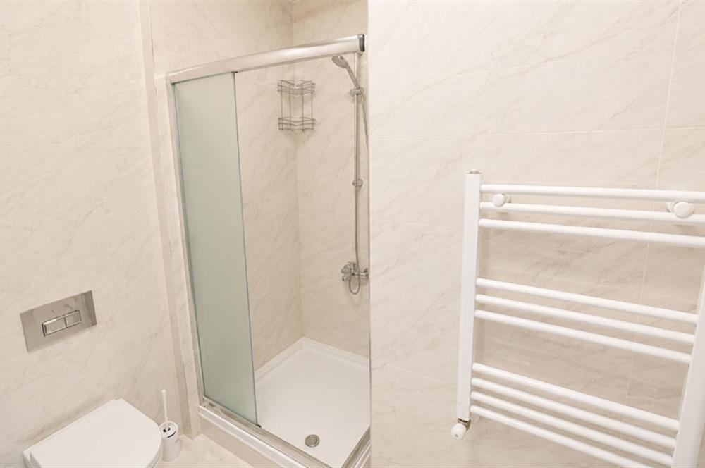 KAĞITHANE ÇAĞLAYANDA KAPTANLAR PARKI YANI 3+1 SATILIK DAİRE