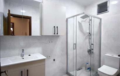 Kadıköy Altıyol'da Kiralık Ofis 3+1 